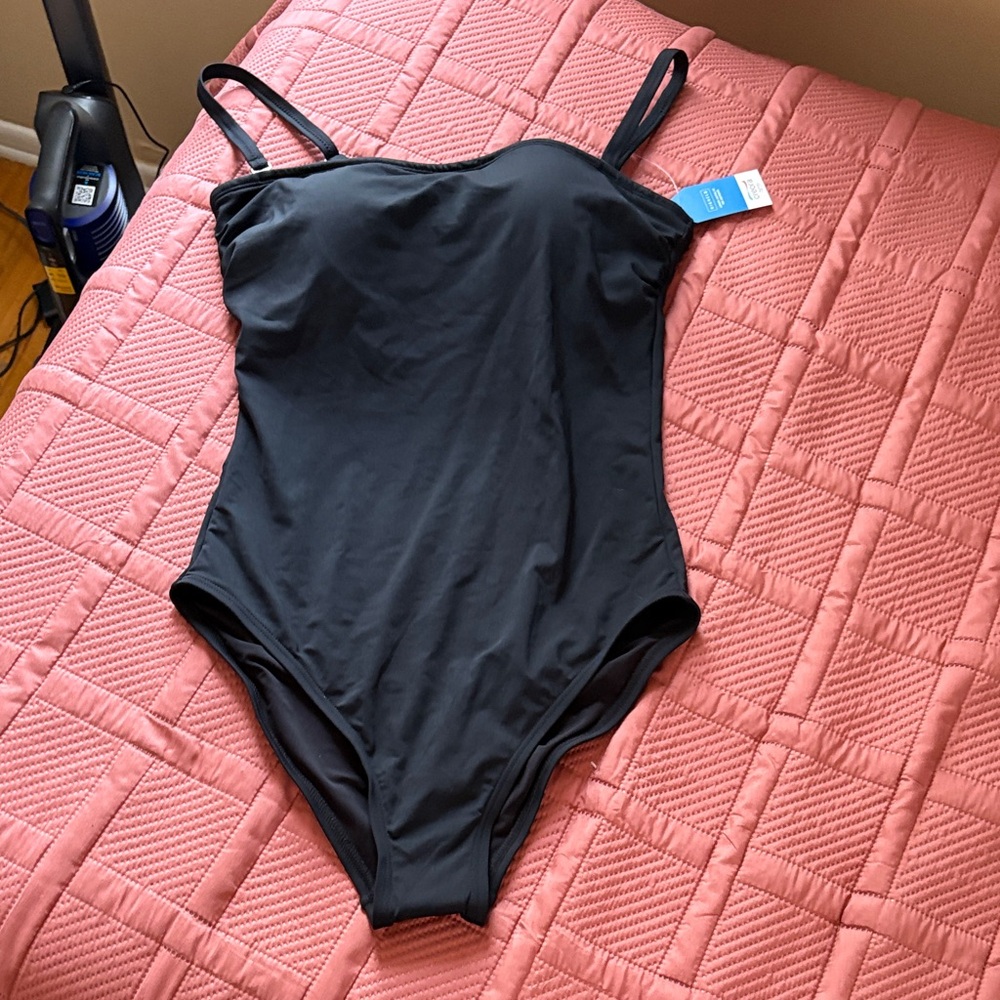 Lands' End Black One-Piece 8/10